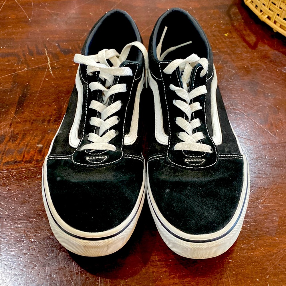 Vans size 7. Black. Great condition